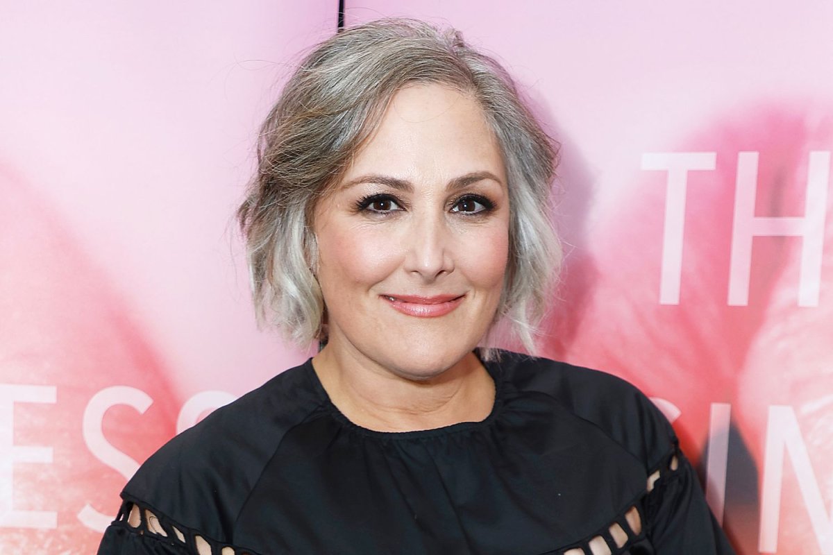 Ricki Lake Net Worth A Journey Of Fame & Challenges [2024]